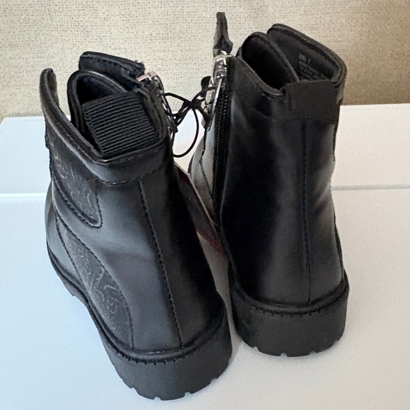 Vince Camuto Kids Black Lace-Up with Zipper Boots - Picture 2 of 7